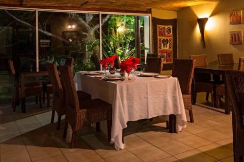 Hostal Thatchwood Country Lodge