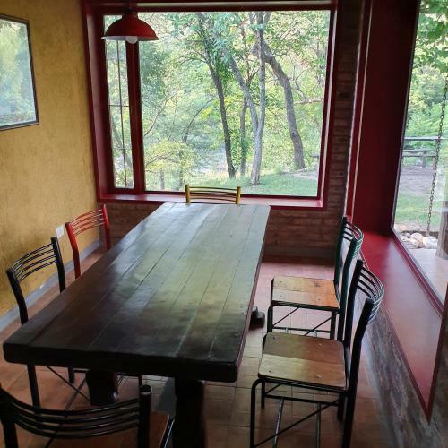 Casa Con Playa Y Bajada Al R�o Privada