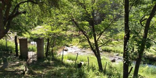 Casa Con Playa Y Bajada Al R�o Privada