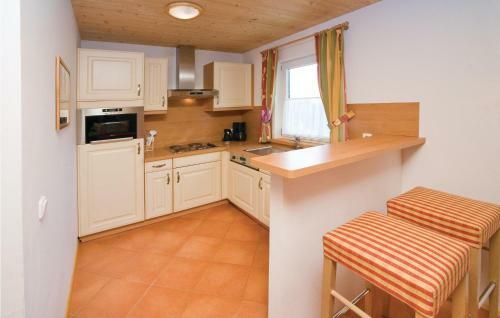 Three-bedroom Holiday Home In Annaberg Im Lammertal