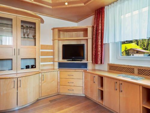 Serene Holiday Home In Auffach With Terrace