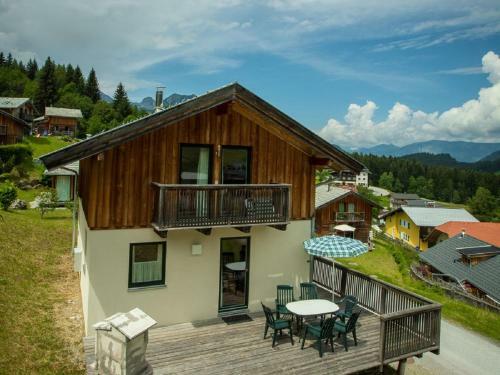 Spacious Chalet In Annaberg-lung�tz With Sauna