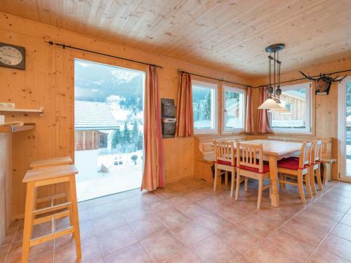 Spacious Chalet In Annaberg-lung�tz With Sauna