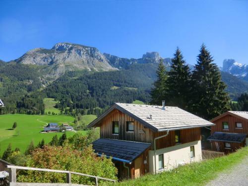 Cozy Chalet In Annaberg-lung�tz With Sauna