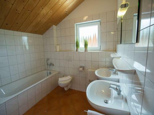 Spacious Chalet In Annaberg-lung�tz With Sauna