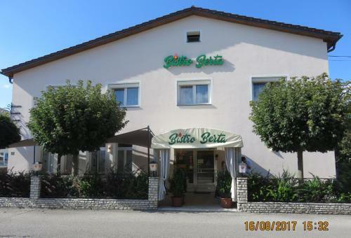 Hostal Haus Berta