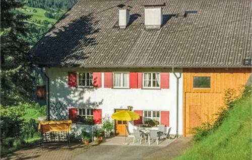 Beautiful Apartment In Blons W/