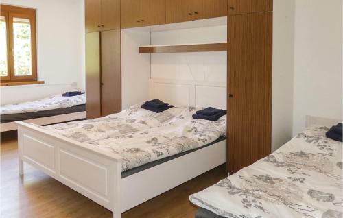 One-bedroom Holiday Home In Deutsch Schutzen