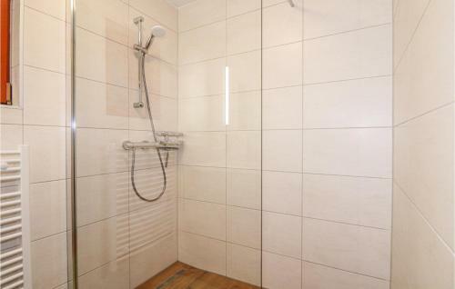 Awesome Home In Deutsch Sch�tzen W/