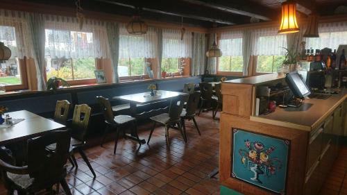Hostal G�stehaus Der Gamser Winzerstube