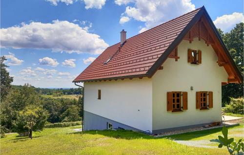 Nice Home In Glasing With Wifi And 2 Bedrooms