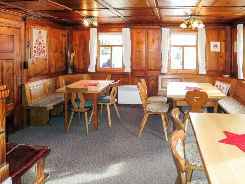 Holiday Home Hermann - Gop225