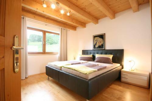 Almliesl Gold-628