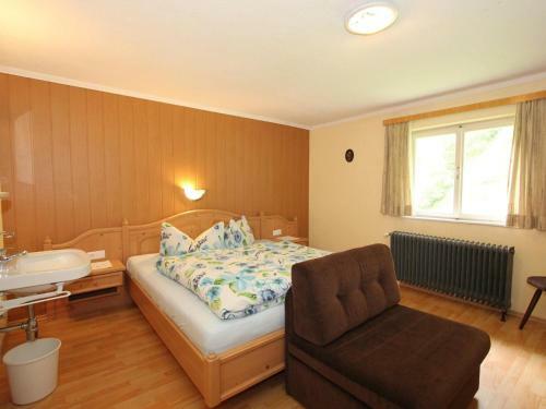 Marina III