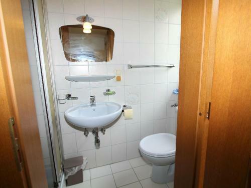 Elite Mansion In Hermagor-pressegger See With Garden