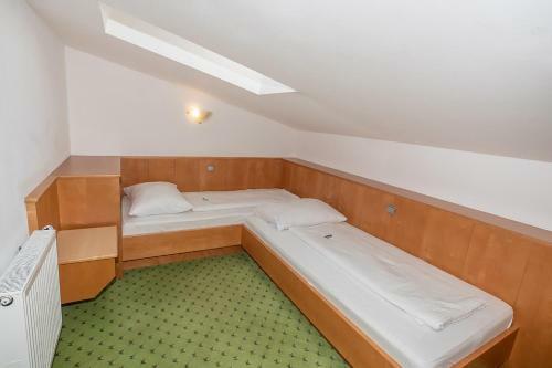 Hotel Pension Wiesenhof