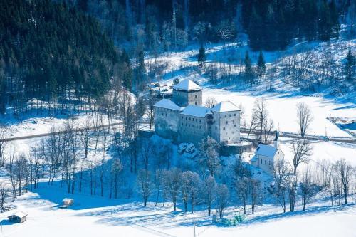 Apartamento Adler Kaprun, Golf 'n' Ski And Mountain Biking.