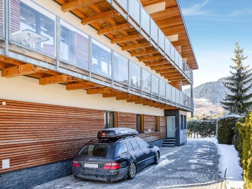 Lovely Holiday Home In Kaprun With Terrace