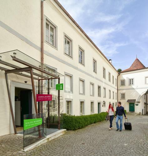 Hotel Schloss Weinberg