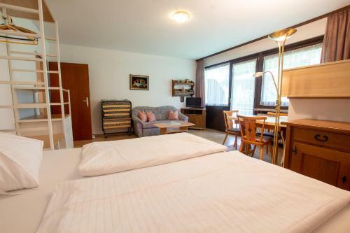 Apartamento Studio 25 Low Budget In Kaprun F�r 3 Personen
