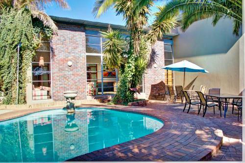 Hostal African Moon Corporate House