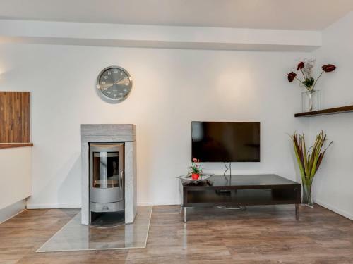 Elegant Apartment In Leogang With Ski Storage