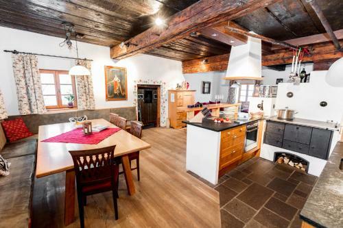 Napoleonvilla Holiday Home
