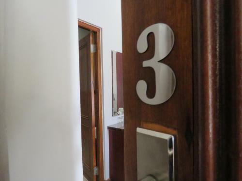 Hostal Abiento Guesthouse