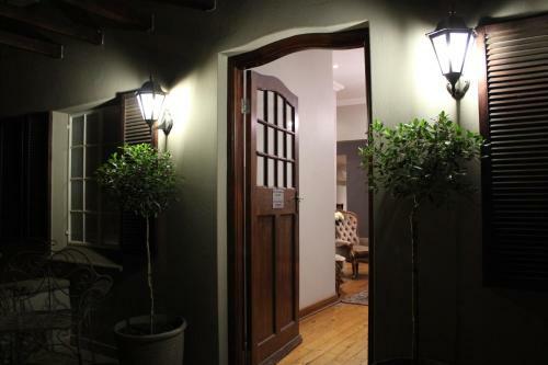 Hostal Abiento Guesthouse