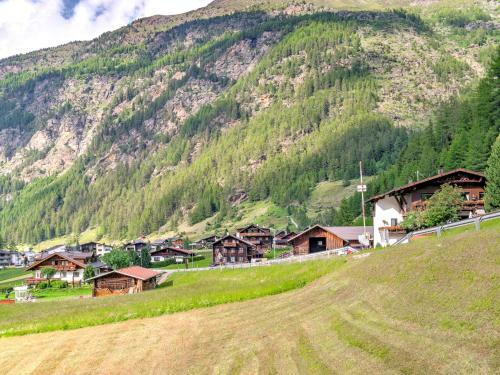Beautiful Apartment In Zwieselstein With Balcony