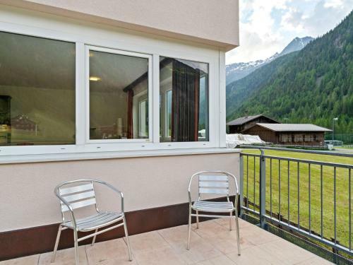 Hilltop Apartment In Zwieselstein With Terrace