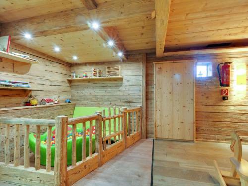 Quaint Holiday Home In S�ll With Garden
