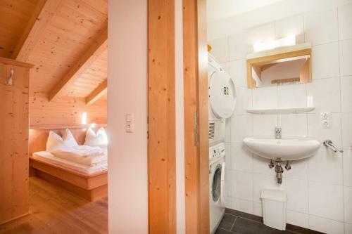 Chalet Sch�neben Bauernhaus Oostzijde