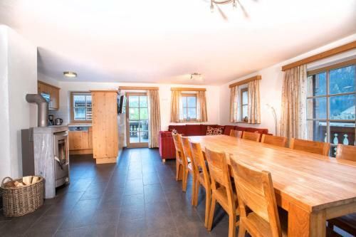 Chalet Sch�neben Bauernhaus Oostzijde