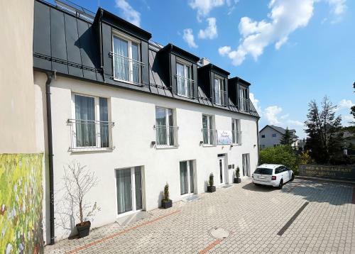 Hostal Pension Voesendorf