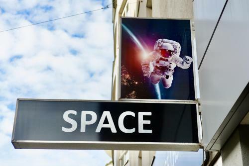 Space Home Hostel - Inner City - 10 Min Bus Ride