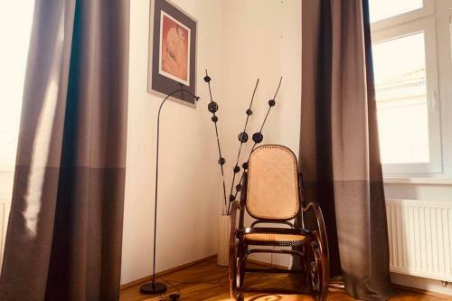 Spacious 1 Br City Apartment Belvedere