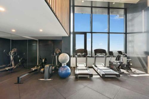 Apartamento Highlife Luxury*carpark*wifi*pool*gym*netflix