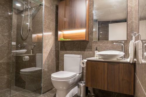 Apartamento Highlife Luxury*carpark*wifi*pool*gym*netflix