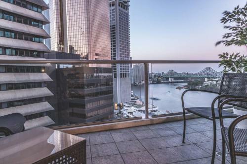 Apartamento Story Bridge/river Views* Pool*gym*netflix*carpark