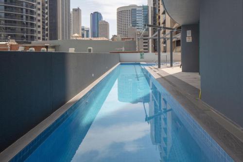 Amazing Brisbane Cbd 2 Bedroom Apartment With River Views