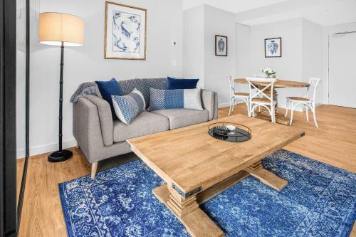 Modern 1-bed Apartment With Balcony And Leisure Area