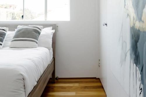 Apartamento Re-imagined Urban Flat With Skyline View Balcony