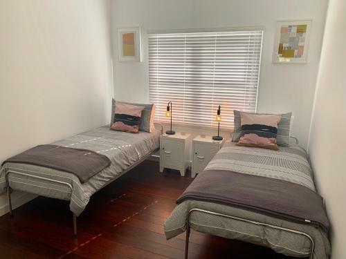Yaringa Cottage...by The Sea