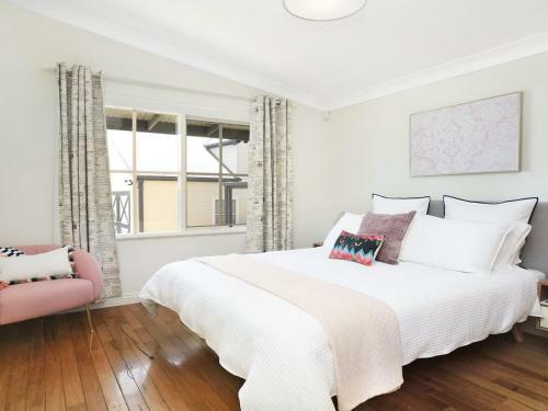 Duncraig House - Open Fireplace, Spa, Pet Friendly