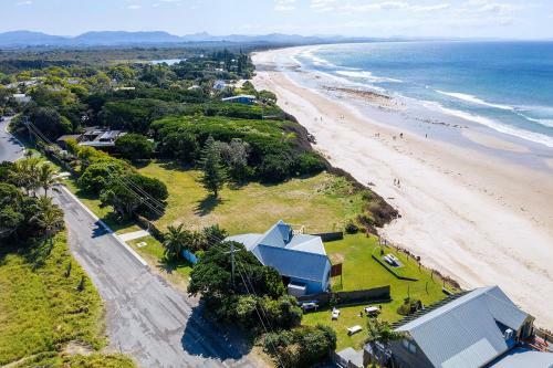 A Perfect Stay - Belongil On The Beach