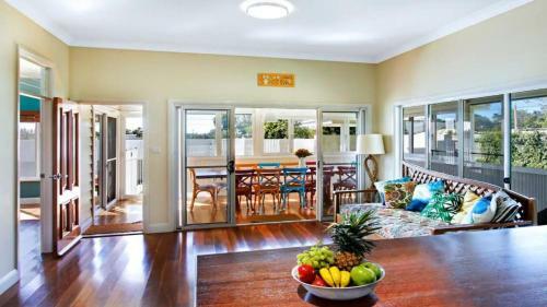 Your Luxury Escape - Away On Seview