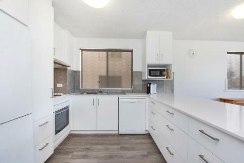 Apartamento Kings Beach Ocean Front Views Private Balcony Overlooking Kings Beach