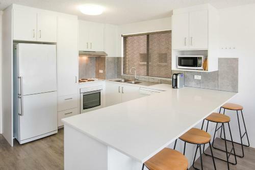 Apartamento Kings Beach Ocean Front Views Private Balcony Overlooking Kings Beach