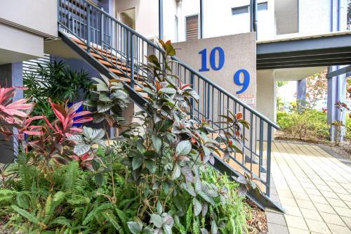 Centrally Located Apartment 1020